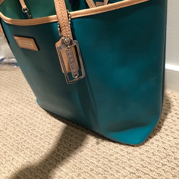 Coach Tote - Picture 2 of 5